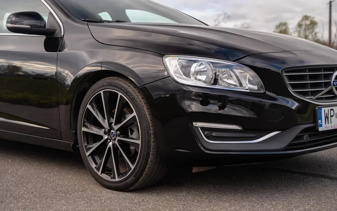 Volvo S60 cena 77800 przebieg: 112000, rok produkcji 2016 z Kutno małe 352